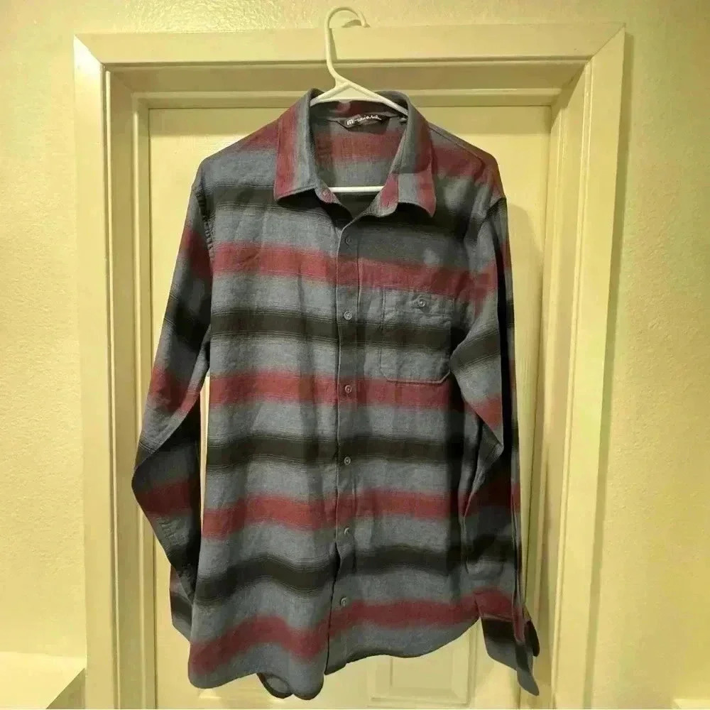 Travis Mathew’s flannel